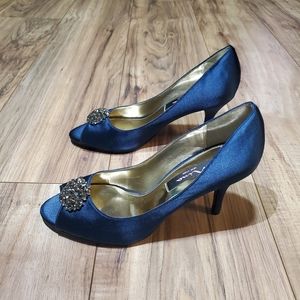 nina new york pumps